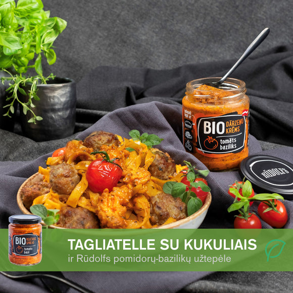 La Bio IDEA itališki Tagliatelle makaronai su malta mėsa, parmezanu ir ekologiška Rūdolfs pomidorų-bazilikų užtepėle